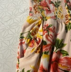 A floral jumpsuit (Great Condition)